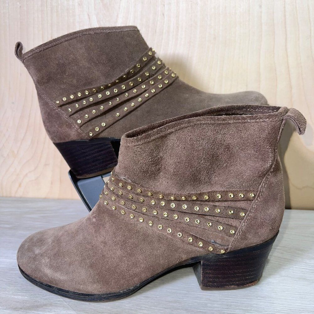 Jessica‎ Simpson Clauds Mink Split Suede Studded Ankle Boots Women's 9M